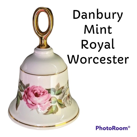 Danbury Mint, Bone China Bell, Cottage Core, Decor, Shabby Chic, roses - Picture 1 of 6
